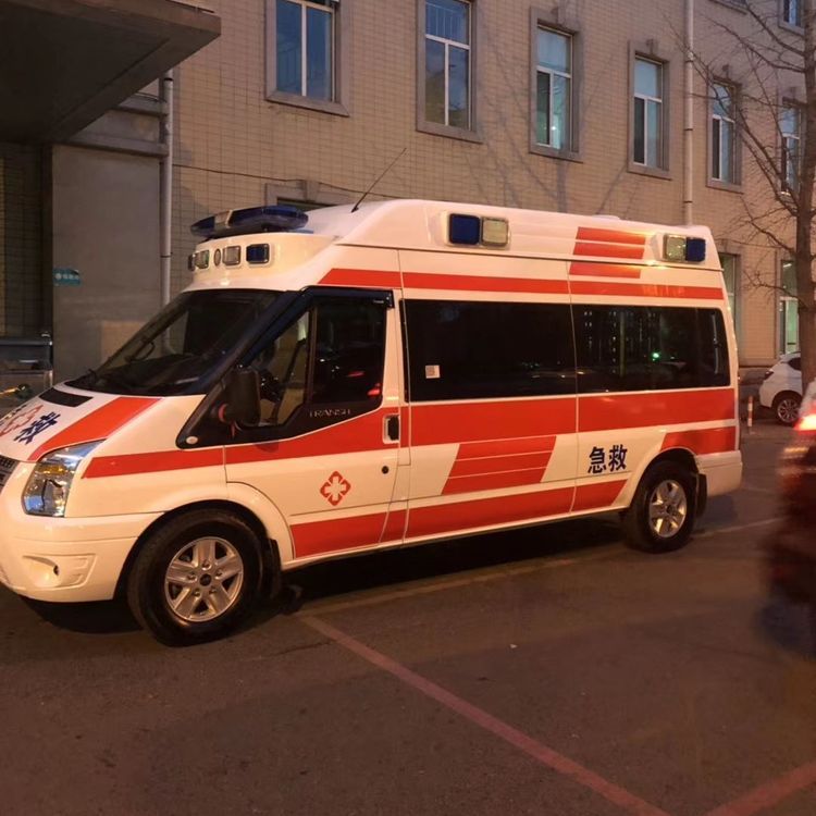 湾岭镇夜间租赁救护车护送病人转院：安全转运的 8 大核心注意事项